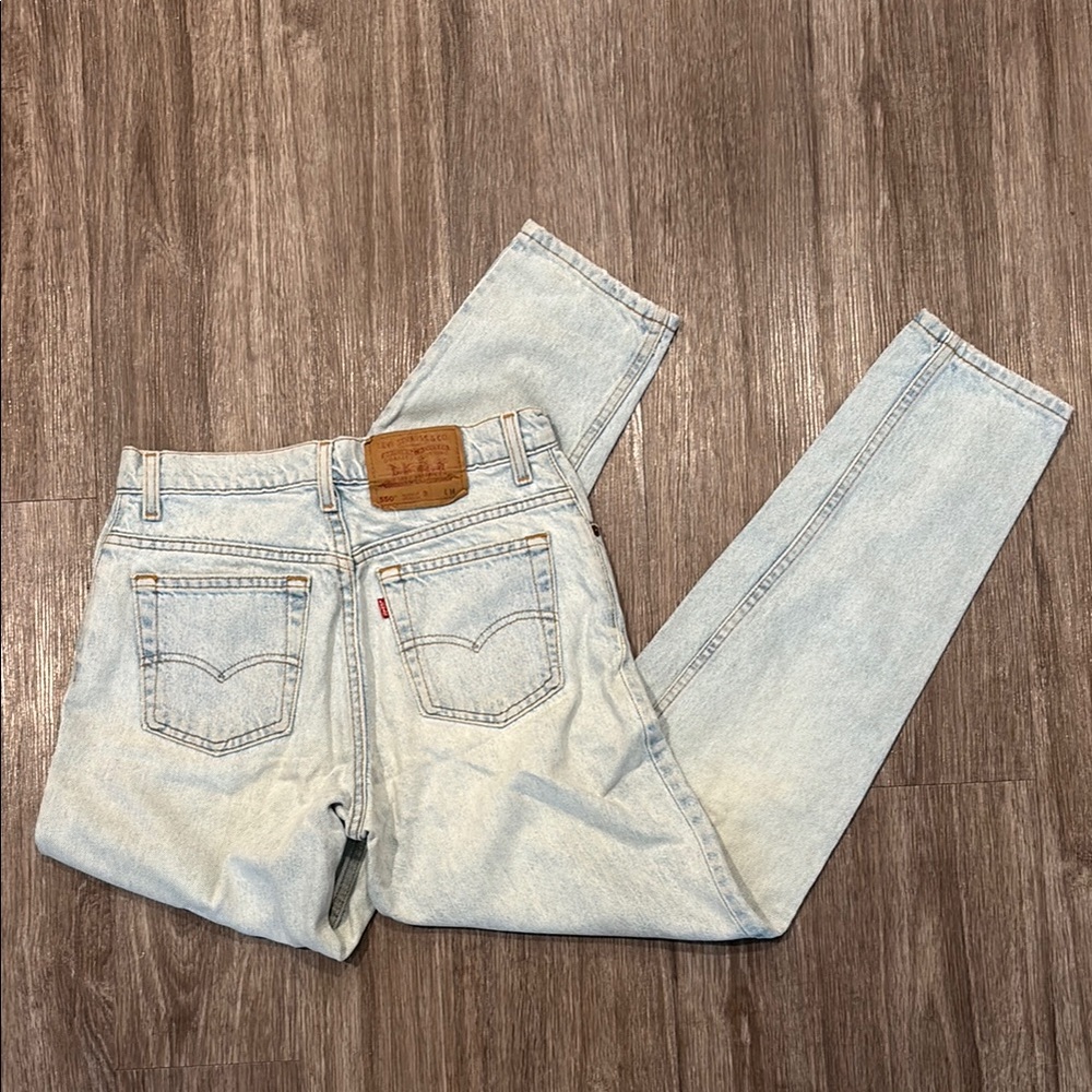 Vintage 550 light wash Levi’s